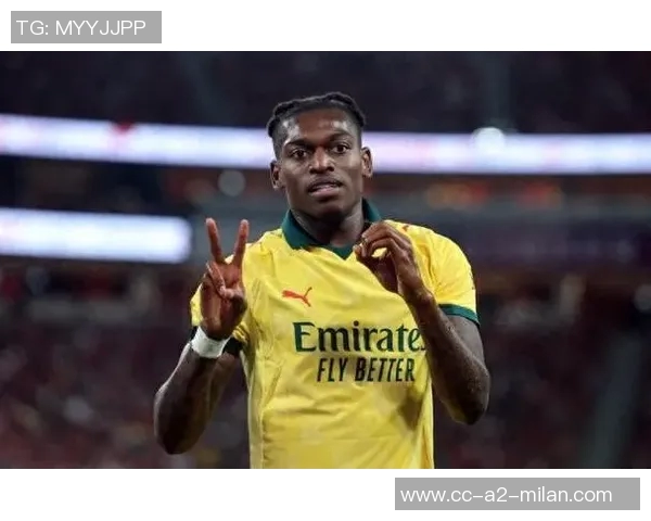 莱奥回归米兰合练状态良好普利西奇与拉比奥特继续单独训练 莱奥回归米兰合练状态良好普利西奇与拉比奥特继续单独训练