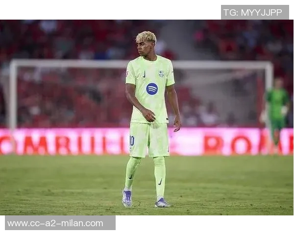 前巴萨B队主帅谈亚马尔年轻压力应适度分担责任